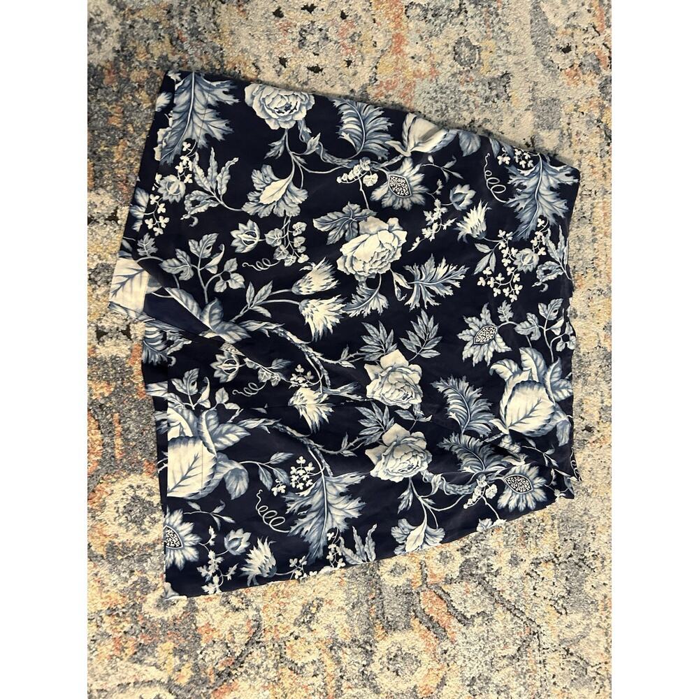 Vintage NWT Ellen Tracy Petite 100% Silk Floral Skirt Small Indigo Blue White